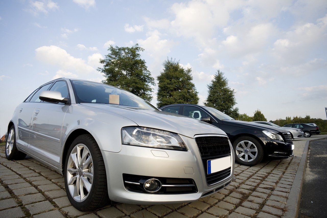 Hoe om te gaan met lage biedingen op jouw kapotte auto?